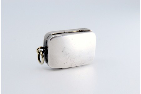  Caixa de Vinagrete em prata e ouro lisa em ambos os lados do período de George III.